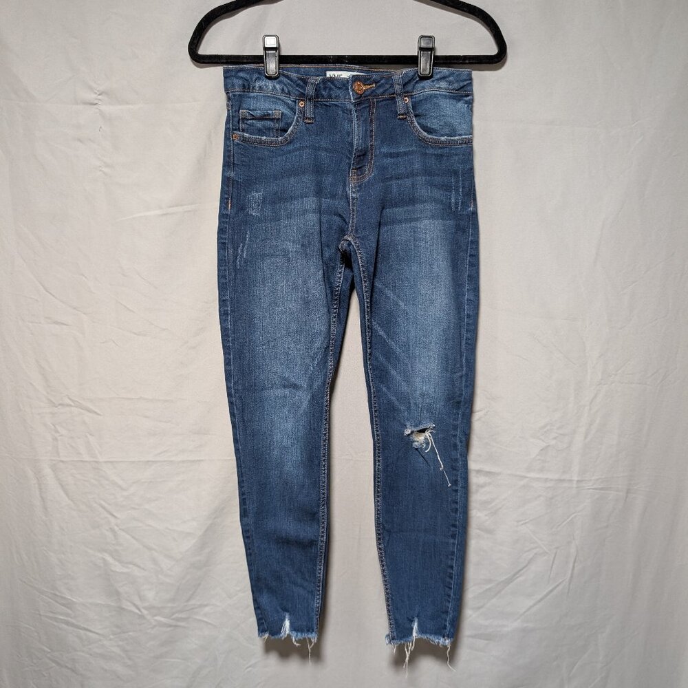 YMI Medium Wash Distressed Ankle Skinny Jeans Raw Hem‎ Stretch Denim Women's 28